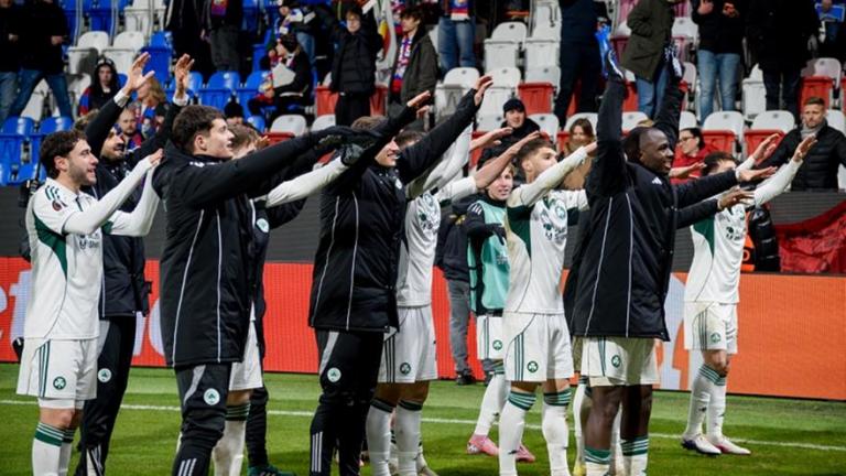 Ο Παναθηναϊκός θα κοντραριστεί με ισπανική δύναμη και με τη φιναλίστ του περασμένου Conference League στους «16» του φετινού Europa League, αφού η κλήρωση τον έφερε αντιμέτωπο με την Μπέτις.  Οι Ανδαλουσιάνοι θα κοντραριστούν για πρώτη φορά στην ιστορία τους με το «τριφύλλι», το οποίο στο πρώτο ματς θα φιλοξενήσει την ομάδα του Πελεγκρίνι και η ρεβάνς θα διεξαχθεί στο «Μπενίτο Βιγιαμαρίν».  Ο Παναθηναϊκός μετά την επική πρόκριση εις βάρος της Βικτόρια Πλζεν στα πέναλτι του ματς στην Τσεχία το βράδυ της Πέμπ