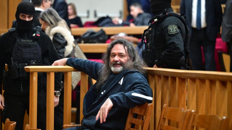 Στις 4 Μαρτίου η απόφαση για τη Χρυσή Αυγή - Συγκέντρωση έξω από το Εφετείο Αθηνών