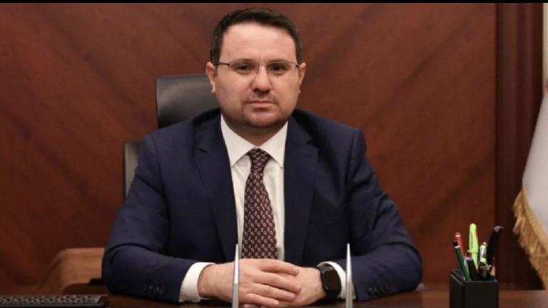 Ακίν Γκιουρλέκ