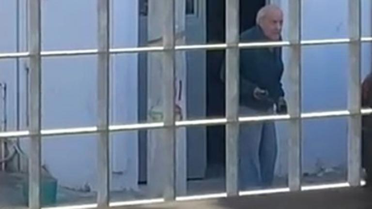 ηλικιωμενος στο ρεντη αεροβολο