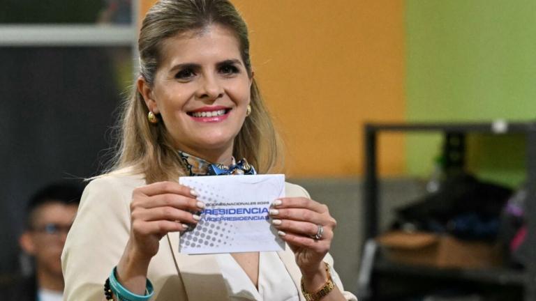 Κόστα Ρίκα: Εκλογές με φόντο τη βία των ναρκωτικών και φαβορί τη Λάουρα Φερνάντες