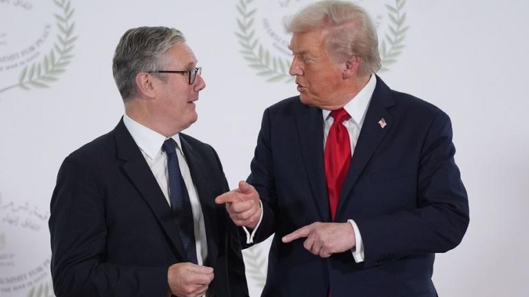 τραμπ και σταρμερ