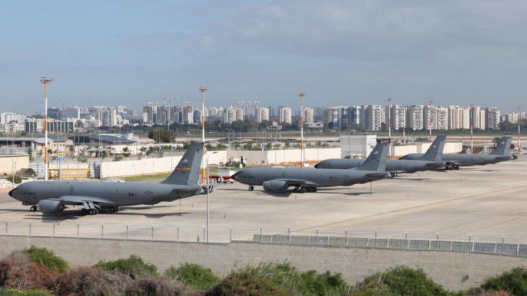 Ισραήλ: Προσγειώθηκαν αμερικανικά βομβαρδιστικά F-22 Raptor και αεροσκάφη ανεφοδιασμού — Προειδοποιήσεις από το Ιράν