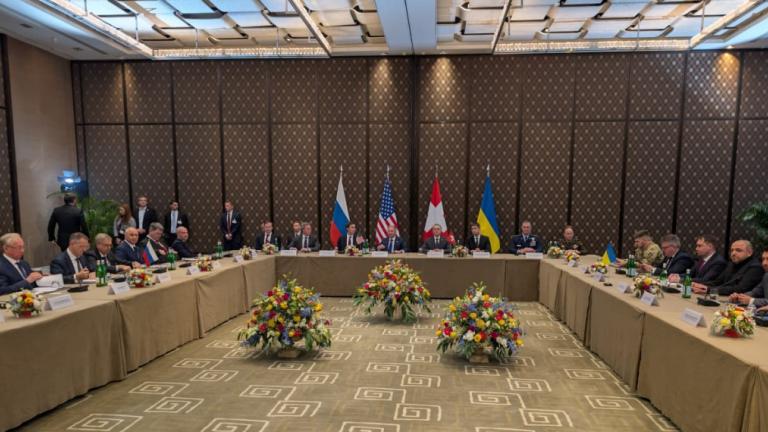 Γενεύη: Σε εξέλιξη κρίσιμες τριμερείς συνομιλίες Ρωσίας–Ουκρανίας–ΗΠΑ με το εδαφικό στο επίκεντρο