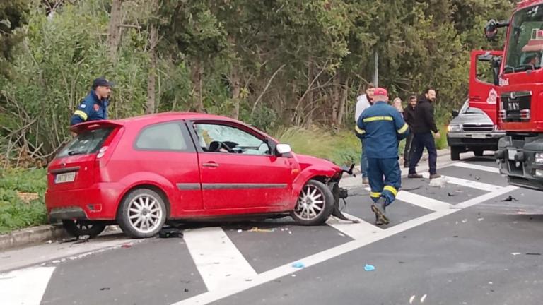 Χανιά: Μια γυναίκα νεκρή και τρείς τραυματίες σε τροχαίο στον ΒΟΑΚ