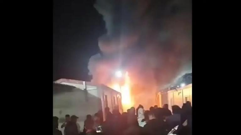 ΦΩΤΙΑ ΣΕ ΚΟΝΤΕΙΝΕΡ