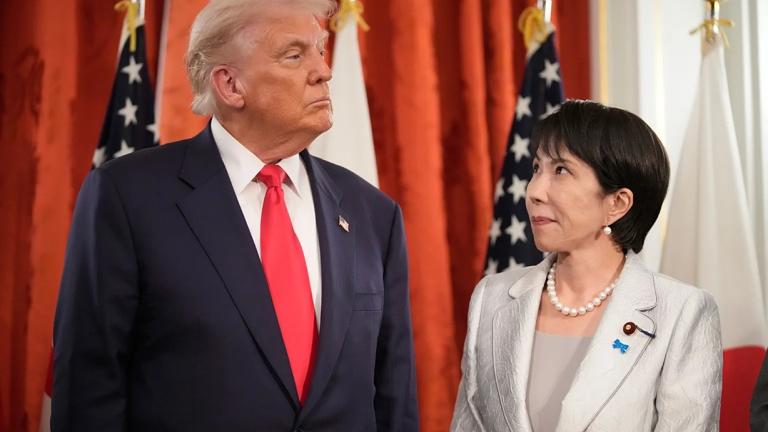 τραμπ και τακαιτσι