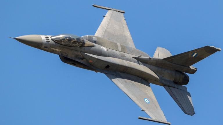 ελληνικο αεροσκαφος