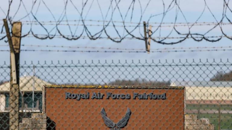 βρετανικη βαση