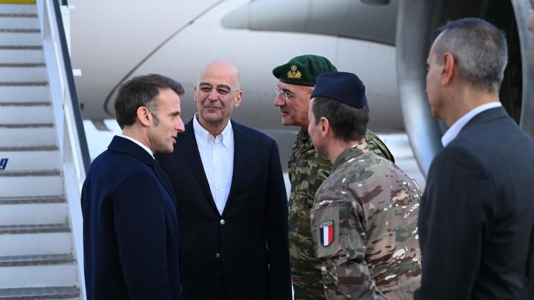 δενδιας και μακρον