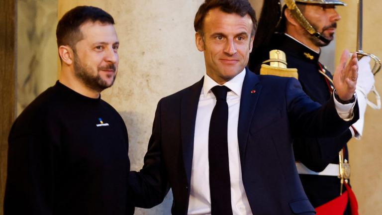 Παρίσι: Συνάντηση Ζελένσκι – Μακρόν για την ενίσχυση της πίεσης προς τη Ρωσία