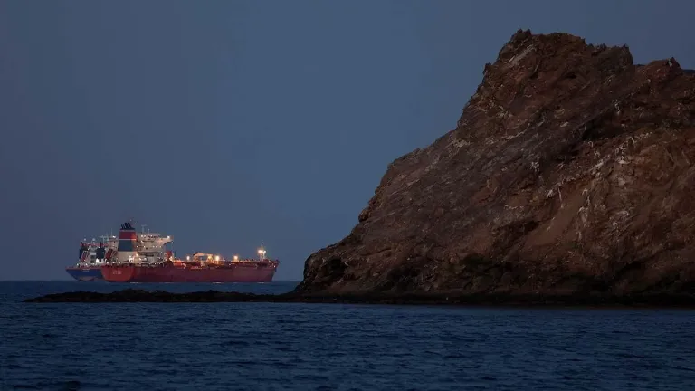 στενα του ορμουζ