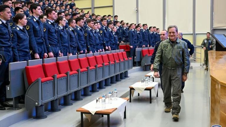 Α/ΓΕΑ Αντιπτέραρχος Δ.Γρηγοριάδης: Ομιλία σε κοινή συγκέντρωση των σπουδαστών της Σχολής Ικάρων και της ΣΜΥ Αεροπορίας