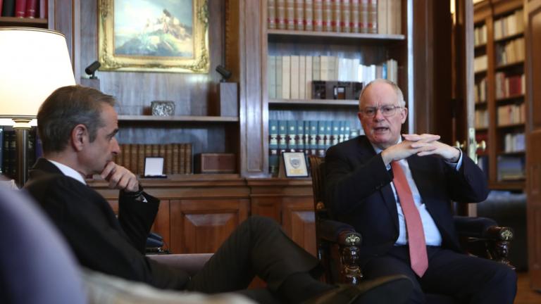 Μητσοτάκη σε Τασούλα: Πλαφόν στο περιθώριο κέρδους σε καύσιμα και προϊόντα σούπερ μάρκετ