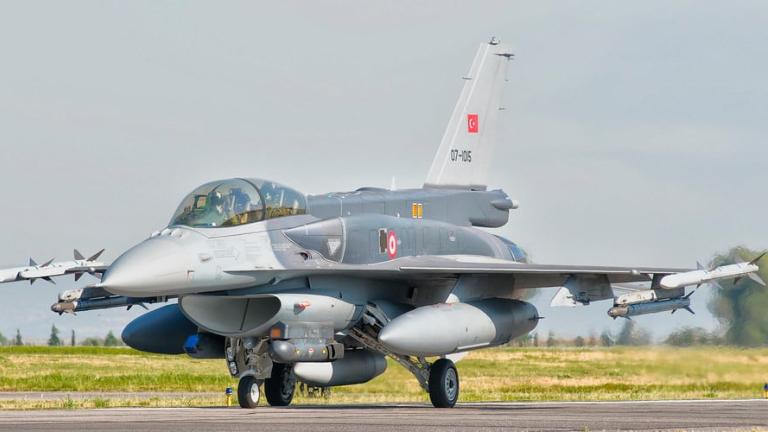 Ανησυχία για F-16 στα κατεχόμενα, λέει Ελληνοαμερικανίδα βουλευτής — «Η Τουρκία δεν είναι αξιόπιστη»