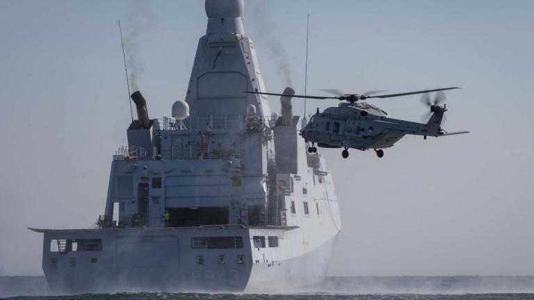 ολλανδικη φρεγατα