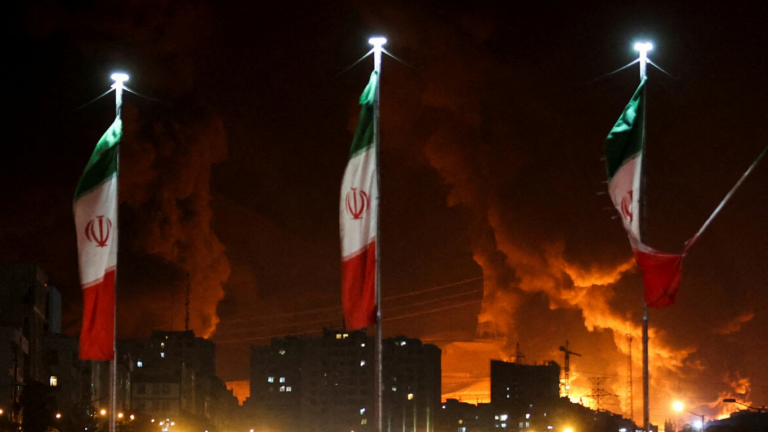 ΗΠΑ: Θέμα ωρών να τεθεί υπό έλεγχο ο εναέριος χώρος του Ιράν, λέει ο Λευκός Οίκος