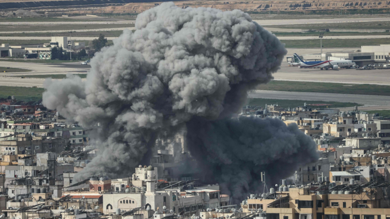 Ιραν-Ισραήλ-ΗΠΑ: Η Μέση Ανατολή για 12η ημέρα στις φλόγες του πολέμου — LIVE οι εξελίξεις