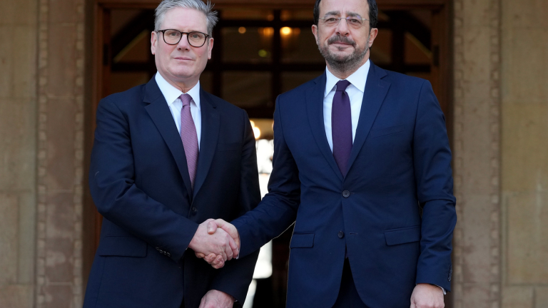 Telegraph: Η Λευκωσία ζητά νέες εγγυήσεις ασφαλείας από τη Βρετανία μετά την επίθεση στο Ακρωτήρι