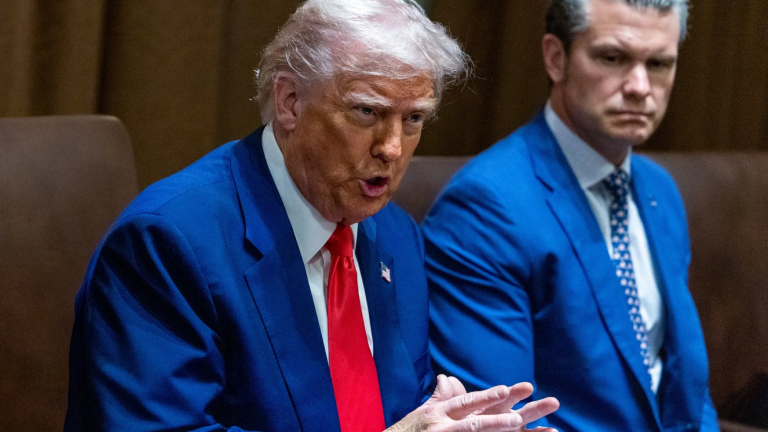 Axios: Σχέδια «τελικού χτυπήματος» στο Ιράν εξετάζει το Πεντάγωνο — Τα 4 σενάρια του Τραμπ