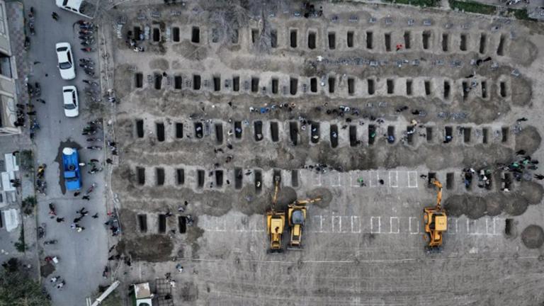 σοροί από τις μαθήτριες στο σχολέίο στο ιράν