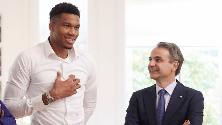 Μητσοτάκης: Ο Γιάννης Αντετοκούνμπο στις 20 προσωπικότητες του Ευρωπαϊκού Τάγματος της Αξίας