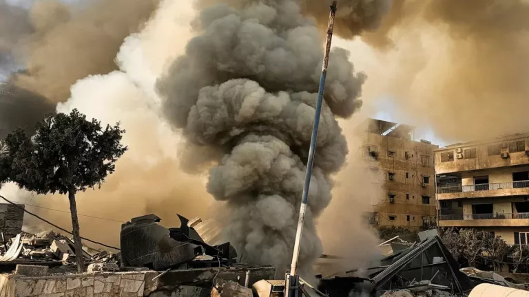 Ιραν-Ισραήλ-ΗΠΑ: Η Μέση Ανατολή για 10η ημέρα στις φλόγες του πολέμου — LIVE οι εξελίξεις