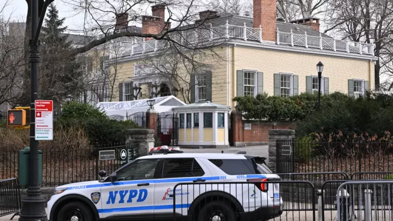 Νέα Υόρκη: Εντοπίστηκε εκρηκτικός μηχανισμός έξω από την κατοικία του δημάρχου Μαμντάνι