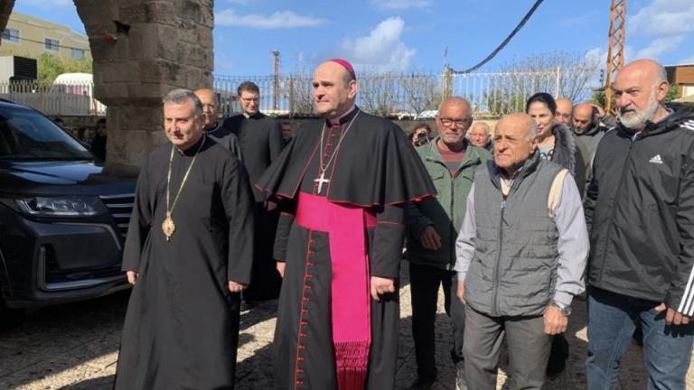 Υπό πυρά η ανθρωπιστική βοήθεια του Βατικανού