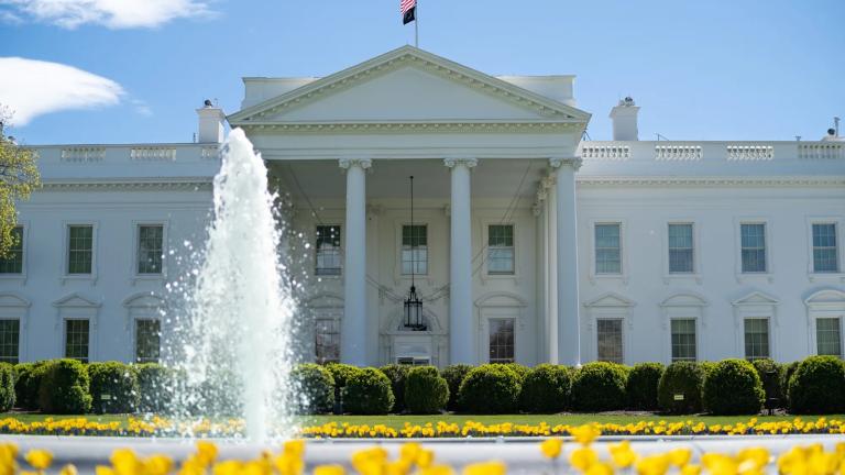 λευκος οικος