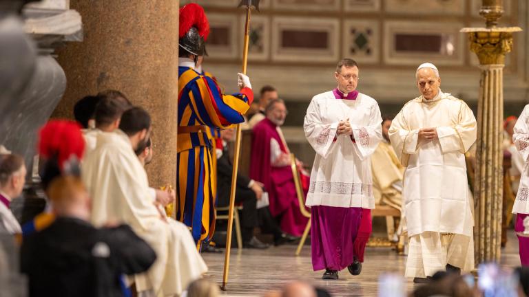 παπας λεων ιδ