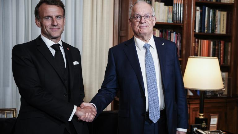 τασουλας και μακρον