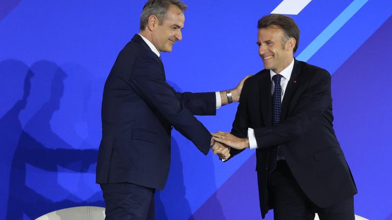 Μακρόν: Η Ελλάδα πρότυπο οικονομικής προόδου — Για «υποδειγματική συνεργασία», κάνει λόγο ο Κ. Μητσοτάκης