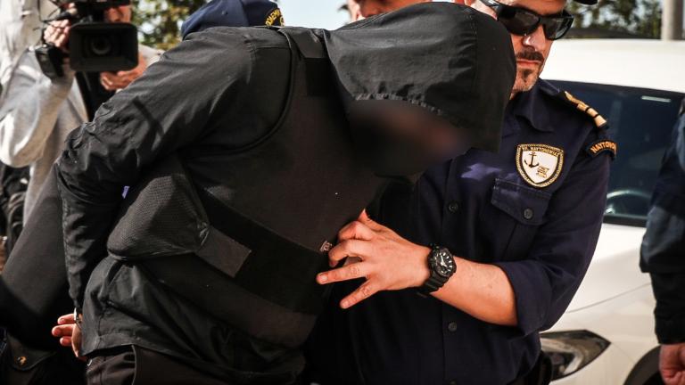 Δολοφονία στον Άγιο Δημήτριο: Στις φυλακές Κορίνθου ο 20χρονος δράστης 