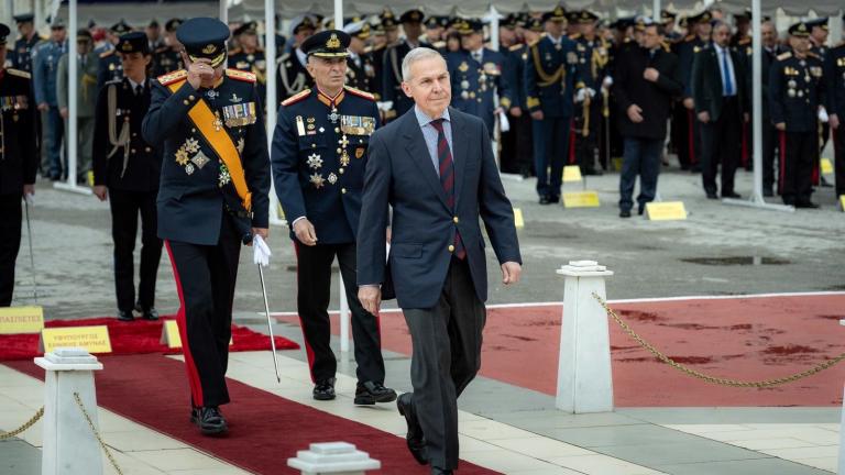 ΔΑΒΑΚΗΣ ΣΤΗ ΣΧΟΛΗ ΠΕΖΙΚΟΥ ΣΤΗ ΧΑΛΚΙΔΑ