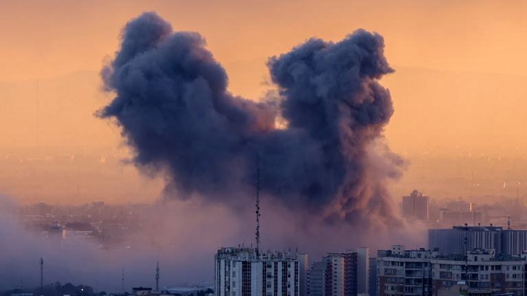 CNN: Ακόμη κι' αν τερματιστεί ο πόλεμος στο Ιράν, οι διεθνείς επιπτώσεις θα παραμείνουν την «επόμενη μέρα»