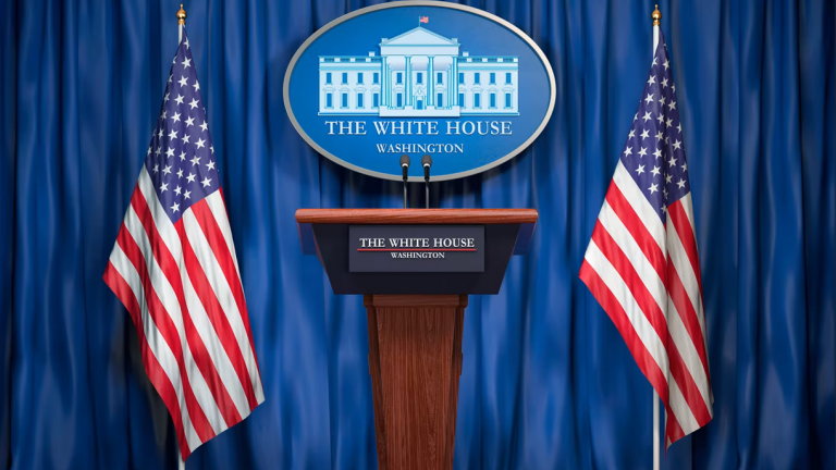 Λευκός Οίκος: Διαψεύδει οτι οι ΗΠΑ κατέθεσαν αίτημα για παράταση της εκεχειρίας με το Ιράν