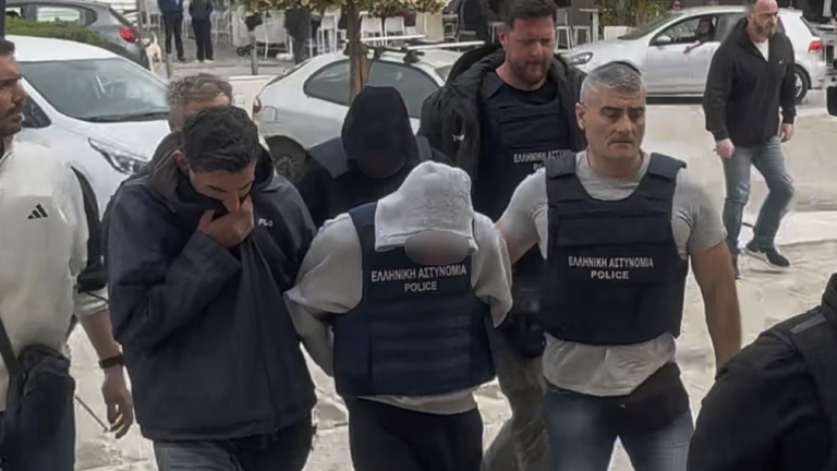 Κεφαλονιά: Στις φυλακές Κορυδαλλού οι τρεις συλληφθέντες για τον θάνατο της 19χρονης