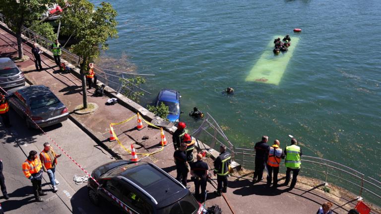 «Βουτιά» στον Σηκουάνα