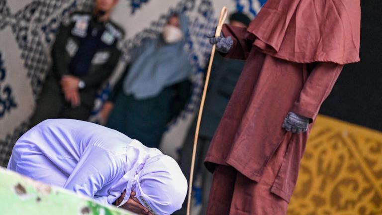 ινδονησια μαστιγωμα