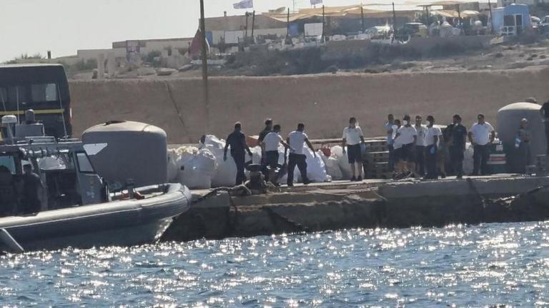 Νέα τραγωδία στη Μεσόγειο: Τουλάχιστον 19 νεκροί σε ναυάγιο μεταναστών κοντά στη Λαμπεντούζα