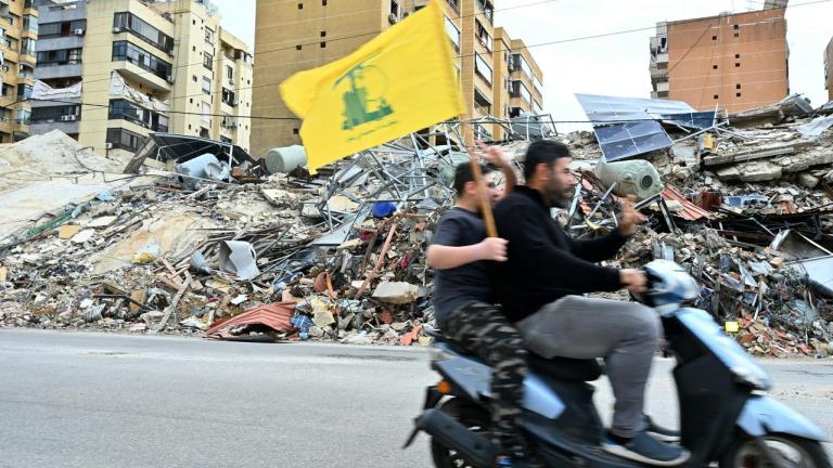 Δοκιμάζεται η εύθραστη εκεχειρία στο Λίβανο: Αλληλοκατηγορίες μεταξύ Ισραήλ και Χεζμπολάχ για παραβιάσεις