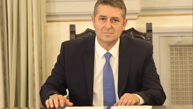 Σταθερή αλλά κρίσιμη η κατάσταση του Γιώργου Μυλωνάκη: «Έχουμε μπροστά μας 10 ημέρες αγωνίας»