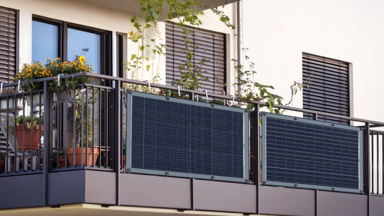 φωτοβολταϊκά μπαλκονιού