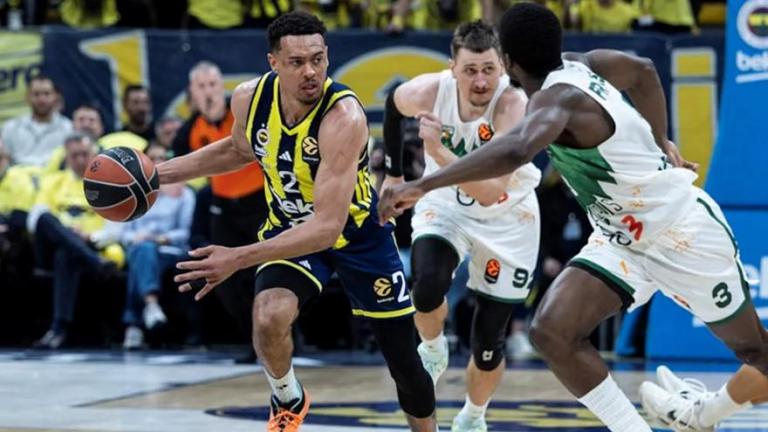 Φενέρμπαχτσε-Ζαλγκίρις 89-78: Άντεξε και έκανε το 1-0 η ομάδα του Σάρας