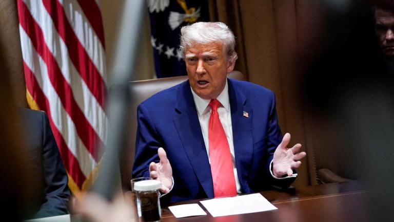 Ο Τραμπ εξετάζει νέα στρατιωτικά σενάρια κατά του Ιράν: Ευρείας κλίμακας επιχειρήσεις ή «σύντομα» πλήγματα σε υποδομές; 