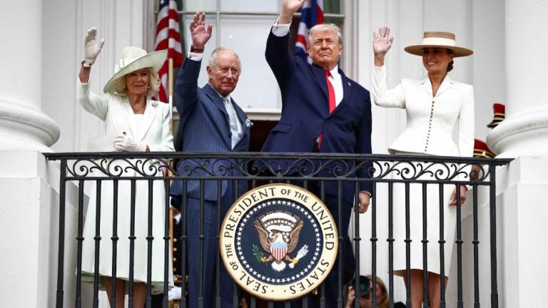 τραμπ και καρολος