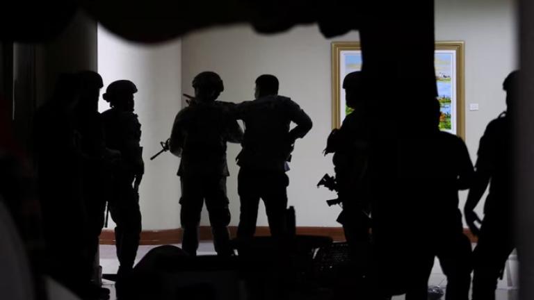 φιλλιπινες πυροβολισμοι γερουσια
