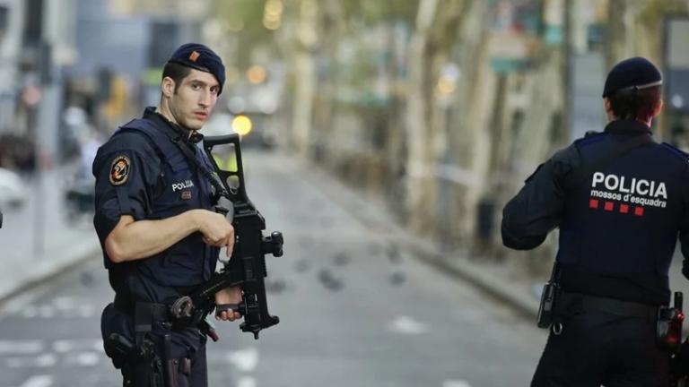 ισπανικη αστυνομια