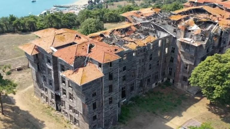 Το ιστορικό Ορφανοτροφείο της Πριγκήπου μετατρέπεται σε ξενοδοχείο: «Δύσκολη αλλά επιβεβλημένη» απόφαση